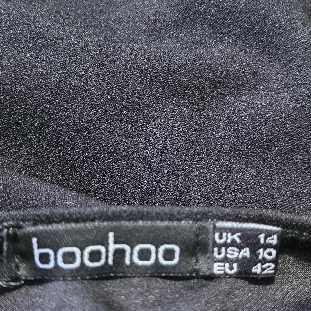 Boohoo Strappy Wrap Skirt Micro Mini dress Black Size 10 - Picture 11 of 13